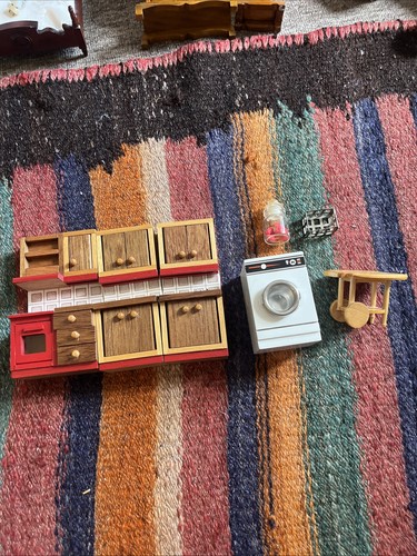 Vintage 70s dolls house - dolls,