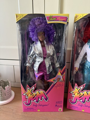 Loyal subjects jem shana - loyal,