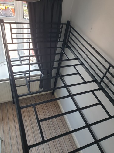 Black metal high sleeper - , bed