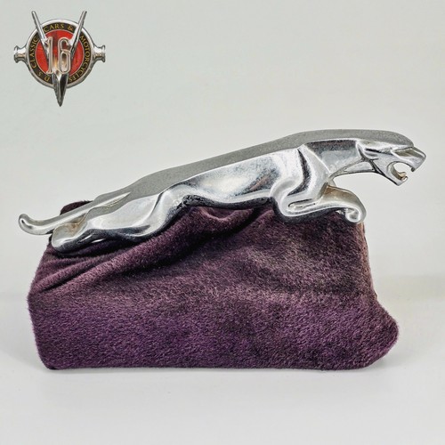 Large vintage jaguar mascot - large,