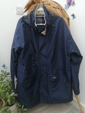 Men’s Puffa Original Waterproof Coat Size XL Navy and cream perfect for outdoor 