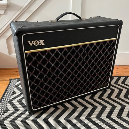 Vox escort bass - 50,