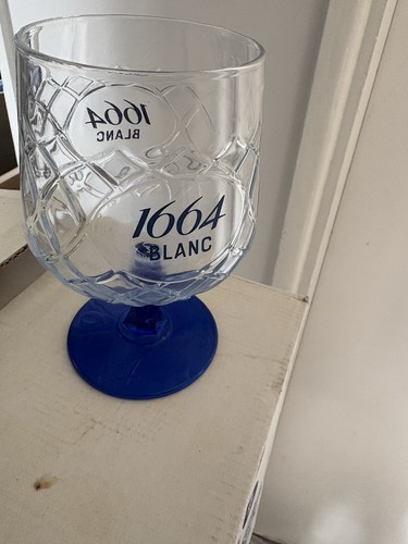 Kronenbourg 1664 blanc pint - kronenbourg,
