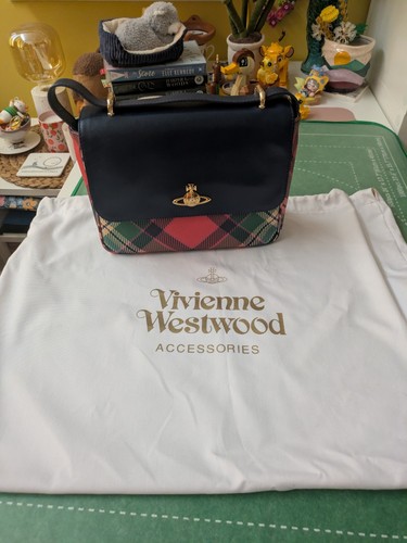 Vivienne westwood shoulder bag - westwood,