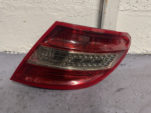 Mercedes w204 class - c-class, rear