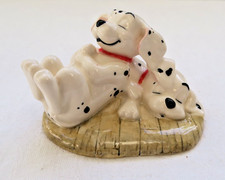 ROYAL DOULTON 101 DALMATIANS PENNY AND FRECKLES DM3