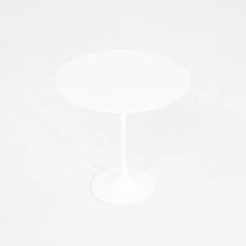 2010s Knoll Eero Saarinen Tulip Side Table with 20" Round Laminate Top in White