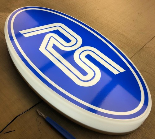 Illuminated wall sign car - rs,