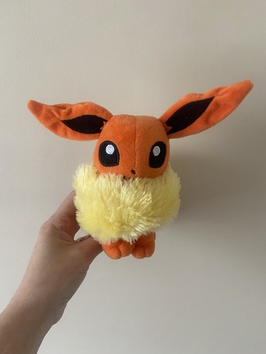 Pokemon flareon plush - pokemon,