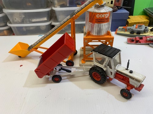 Corgi farm david brown - corgi.1:43.farm.david,