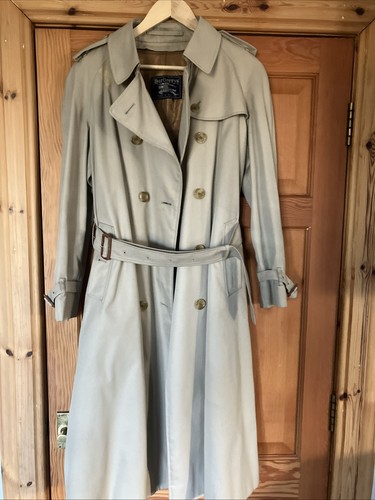 Ladies burberry trench - burberry,