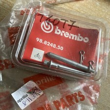 Aprilia 8113721 axle + brake