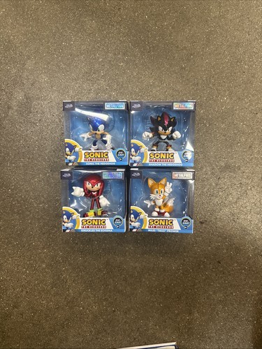 Sonic the hedgehog 5in - sonic, 2.5in