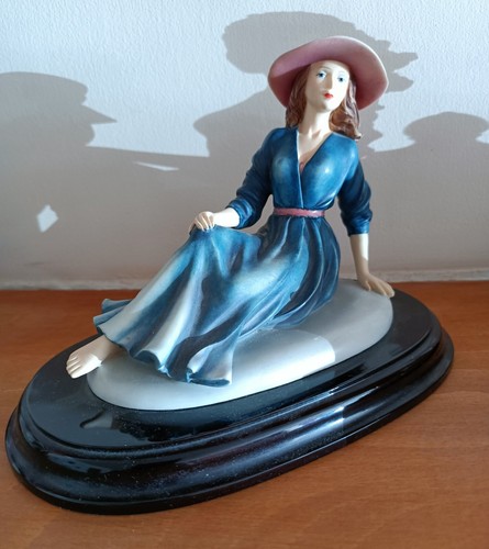 Signed vintage leonardo - vintage,