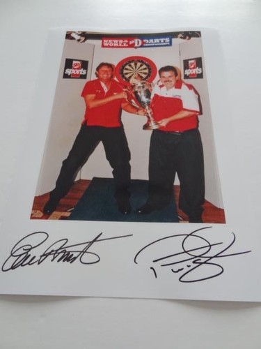 Darts legends eric bristow - darts,