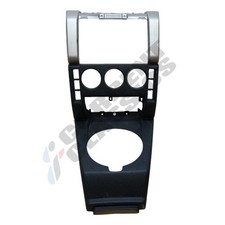 LAND ROVER FREELANDER CENTRE