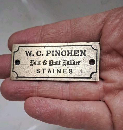 Pinchen boat and punt - w.c.,