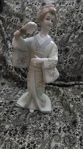 Japanese collectible porcelain - japanese,