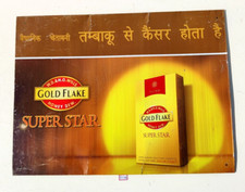 Vintage WD HO Wills Gold Flake