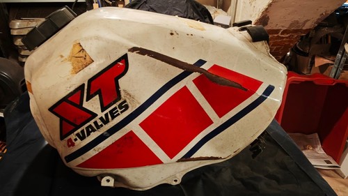 Yamaha 600 fuel tank - yamaha, tank,