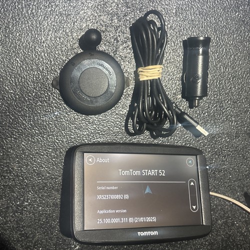 Tomtom start gps sat nav - gps,