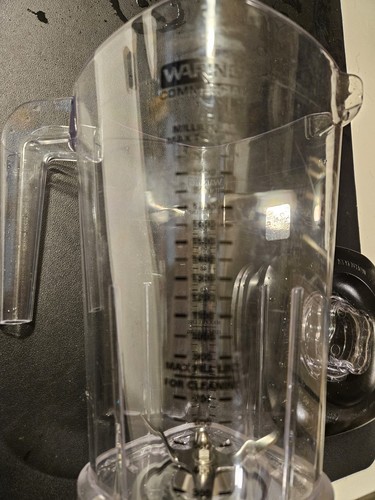 Waring blender container - oz,