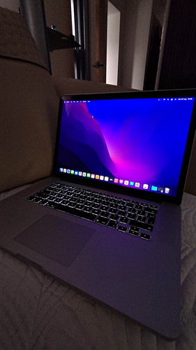 Apple macbook pro - mid, 2015