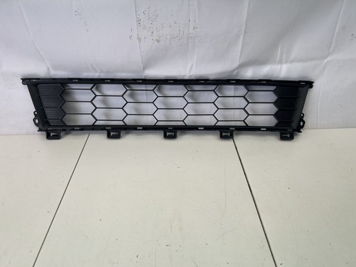 Mitsubishi l200 front - mitsubishi,