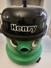 Henry HVR200 Bagged Cylinder