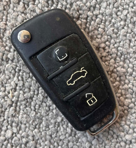 Genuine audi button remote - genuine,
