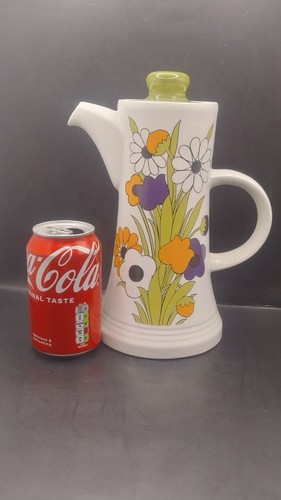 Retro royal tudor ware - royal,