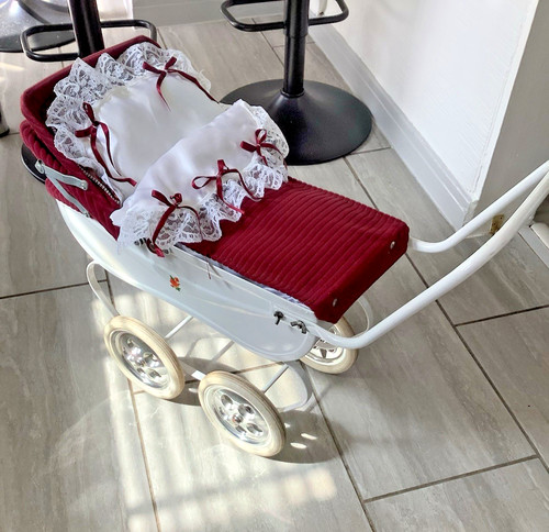 Vintage dolls pram - vintage,