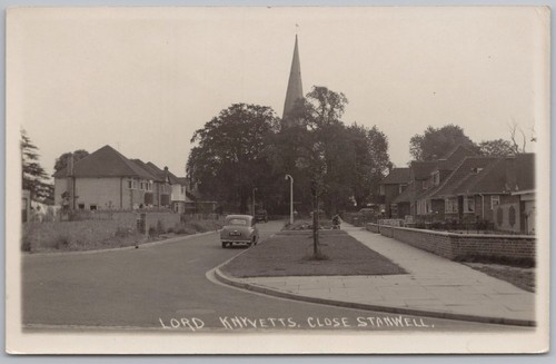 Stanwell lord knyvett close - stanwell, knyvett's