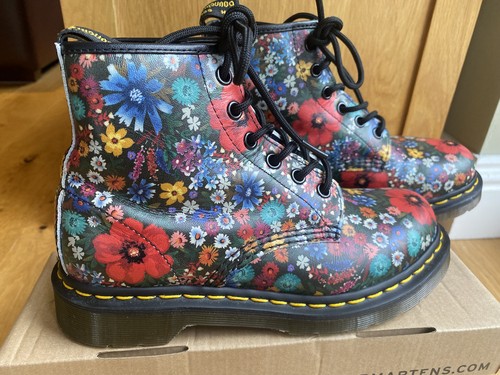 Marten wanderlust lace - wanderlust,