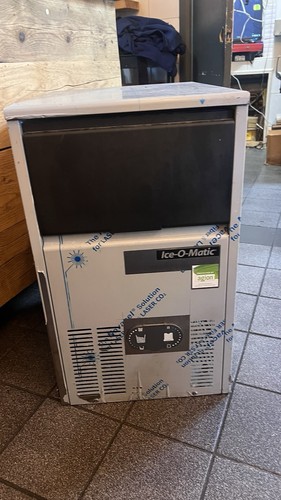 Commercial ice maker - ,
