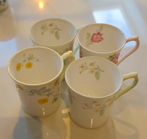 Queen bone china floral - china,