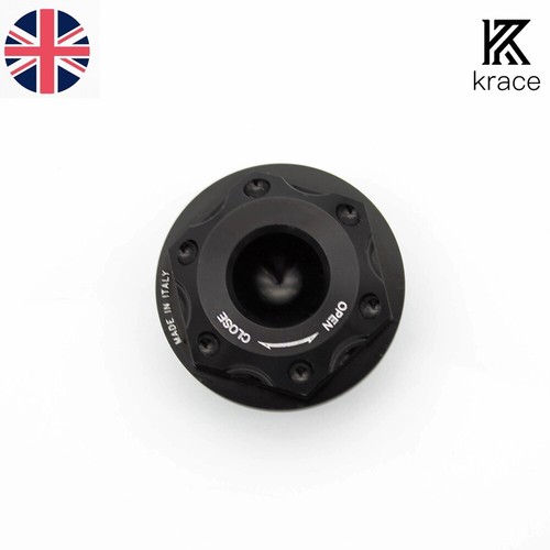 Black engine oil - filler, screw