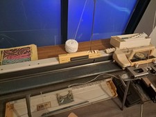 Empisal Knitmaster Model 321