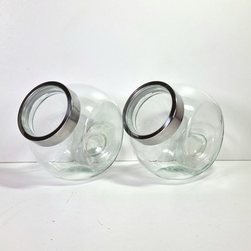 Glass cookie jar set pair - cookie, x2