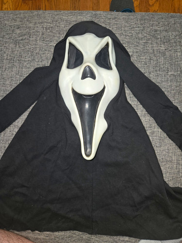 Happy ghost funworld - happy, ghost!