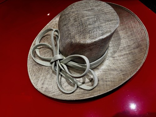 Philip treacy derby wedding - derby/,