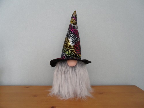 Halloween wizard themed gonk - halloween,