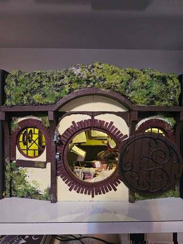Hobbit house book nook - nook,, lotr