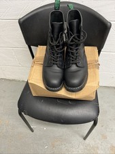 Solovair Men’s Eight Eyelet Outdoor Ankle Combat Derby Boots Size 9.5