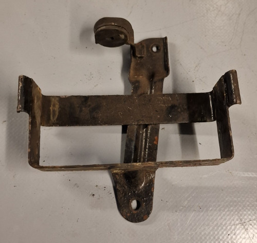 Honda cm200t battery carrier - honda,