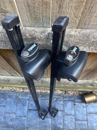 Thule 761 120cm square locking