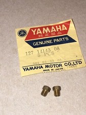 YAMAHA YL1 GENUINE NOS 127
