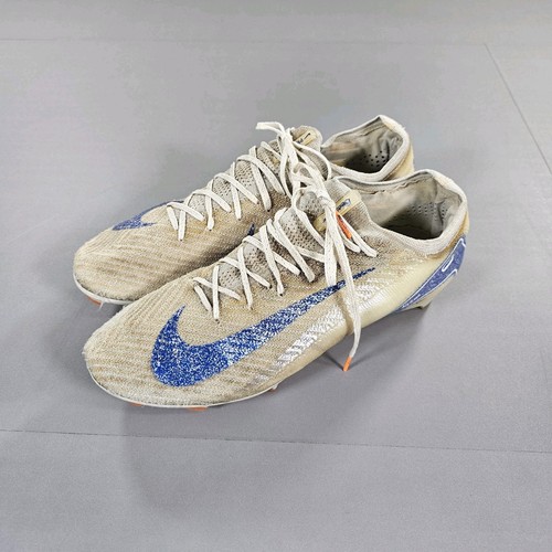 Nike football boots - uk, 9.5