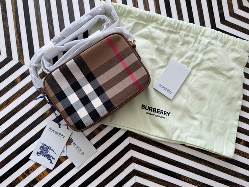Burberry small leather camera - burberry,