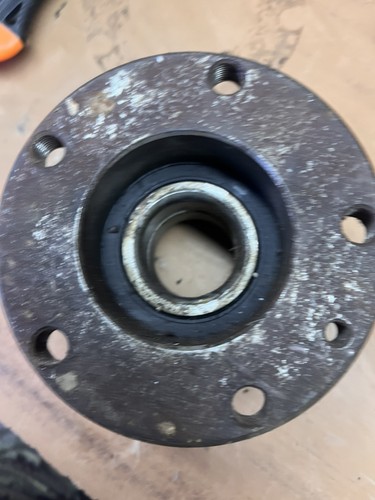 Lancia gamma rear wheel - gamma, hub